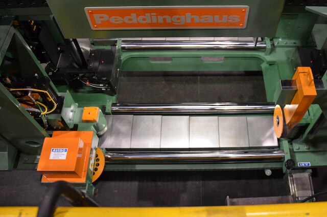 Nonstop Throughput with Roller Feed Measurement Nonstop Throughput with Roller Feed Measurement