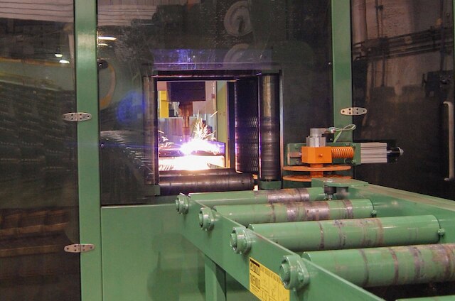 Nonstop Throughput with Roller Feed Measurement Nonstop Throughput with Roller Feed Measurement
