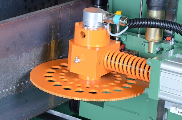 Nonstop Throughput with Roller Feed Measurement Nonstop Throughput with Roller Feed Measurement